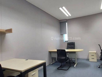 Sewa Kantor Kapasitas 1 Orang Fully Furnished Menara 165 Jaksel