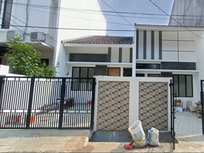 SS2040- DIJUAL CEPAT !! Rumah Brand New Siap Huni di BCS Kelapa Gading