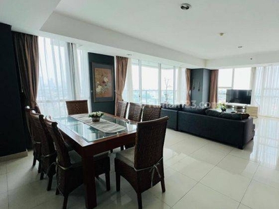 Infinity 3 BR Private Lift 181 m² Kemang Village Usd 2300