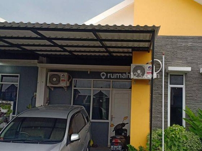 Rumah cantik full furnish di Colomadu, solo