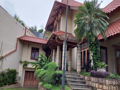 Dijual Rumah MEWAH, Siap Huni dan Kawasan Elite @Pondok Indah