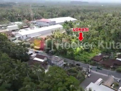 1,5 Hektar Deretan Joger Dan Coca Cola Badung Depan Pod Factory