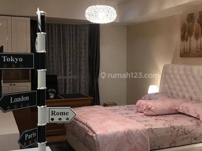 Apartemen Casablanca, 3Bedroom, 142m2 corner unit, fully furnished.