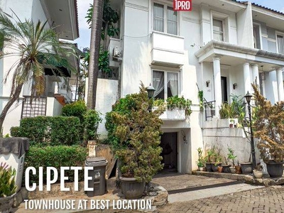Dijual Rumah 2,5lt Dalam Townhouse Best Location di Cipete