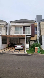 Rumah di Cluster Acacia Type Premium Summarecon Bekasi