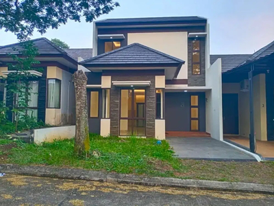 Dijual rumah di the breze sentul nirwarna