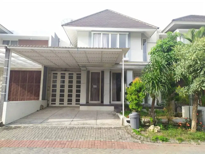 Dijual Rumah Mewah, Bagus di Royal Park 4KT, Semi Furnished - Surabaya