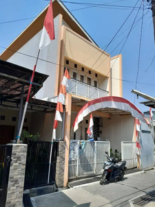Murah via Lelang !! Rumah Lux Minimalis 2 Lt di area komplek Cijerah