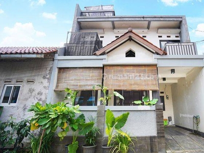 Rumah 2 Lantai 15 Menit ke Stasiun KA Cibinong, Bogor Siap KPR J11223