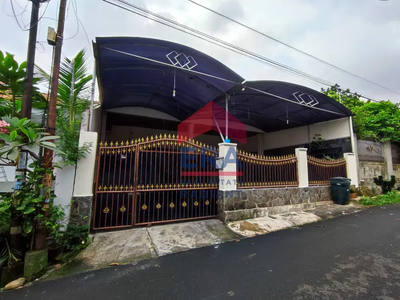 Rumah 2 Lantai, Murah, SHM, di daerah Pesanggrahan, Jakarta Selatan