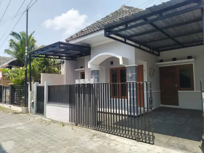 Rumah 3 kamar Kayen jakal km 7 dekat UGM