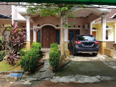 Rumah Dengan Luas 120 di Graha Raya sc10065 ms