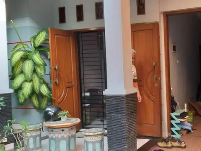 Rumah dijual di Kampung Ambon Kayu Putih Jakarta Timur