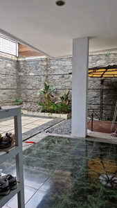 Rumah Dijual Komplek Taman Lingkar Bandung Siap Huni