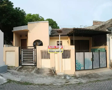 Rumah Graha Sendangmulyo 123m² Pinggir Jalan Utama
