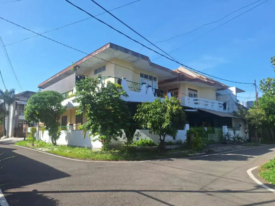 Rumah Kost Bagus Posisi Hooq 24 Kamar di Area Dinoyo Tlogomas Malang