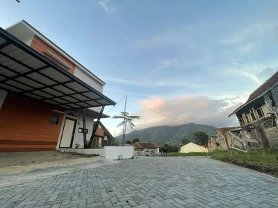 Rumah mewah view pegunungan indah Bandung. Hanya 500 jtan