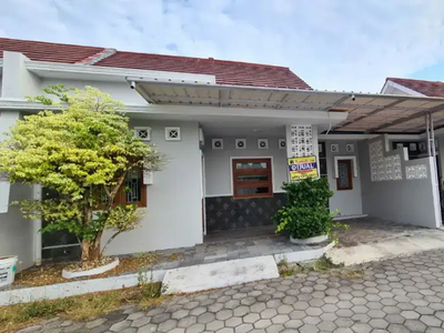 Rumah minimalis dalam cluster