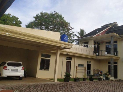 Rumah Nyaman Luas 720 M2 di Kota Bengkulu