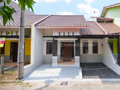 Rumah Siap Huni & Strategis 15 menit ke Stasiun Depok di Mutiara Biru Residence, J15938