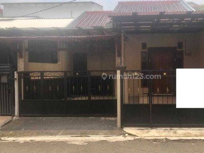 Rumah Siap Huni Strategis Dekat Pamulang Square, Tangerang Selatan Bisa Kpr J19432