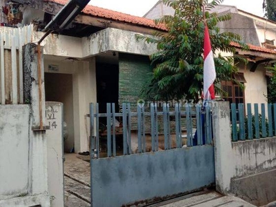 Rumah Strategis Akses Mudah di H. Muhi Vi, Pondok Pinang, Jakarta Selatan