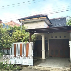 Rumah Surabaya Bagus Modern di Perum Gunung Anyar Jaya