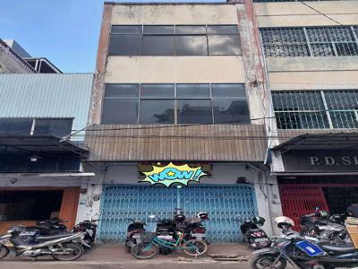 Ruko pusat kuliner dan sparepart, Jalan Semarang, sangat strategis
