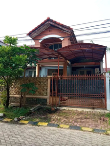 di Jual Cepat Rumah Bagus di Taman Royal 2, Tangerang