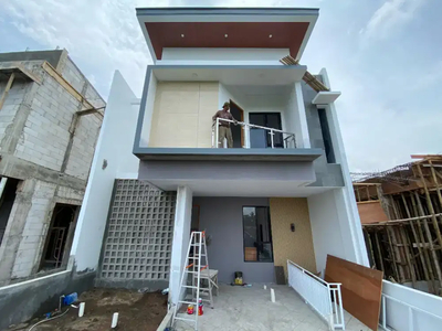 Dijual Rumah Baru 2 Lantai di Jalan Pamungkas Timur Kampus UII