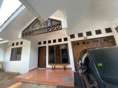 Dijual Rumah Baru Renov Daerah Lenteng Agung Jagakarsa Rp. 2.7 M nego