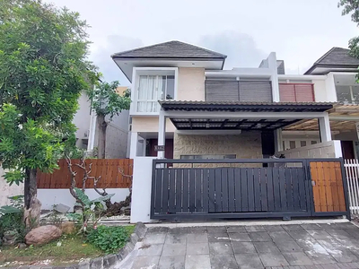 Dijual Rumah Cantik Graha Family Surabaya Barat