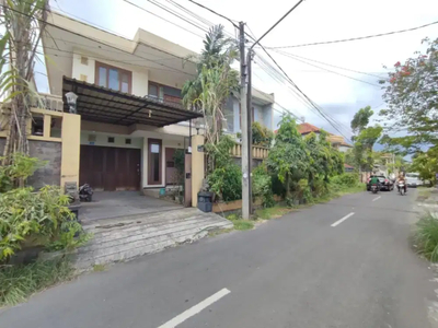 Dijual Rumah Mewah 2 Lantai LT 400 m2 Di Tengah Kota Denpasar Bisa KPR