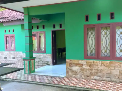 DIJUAL Rumah murah bisa dipakai Usaha di Ciampea Bogor