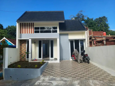 Dijual Rumah Siap Huni dekat Kampus Mercubuana Jalan Wates Pedes