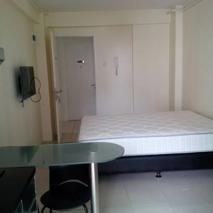 DISEWAKAN Apartemen Kalibata Tower Mawar, Studio Type Besar view KOLAM