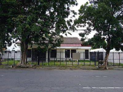 Disewakan Rumah Usaha Raya Jemursari, Surabaya