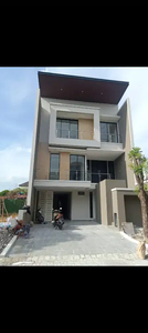 New House Pakuwon Indah Cluster Mansion