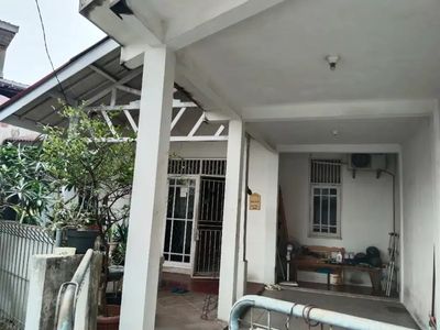 Rumah Murah (hook L) di Griya Depok Asri, Jl. Tole Iskandar Depok