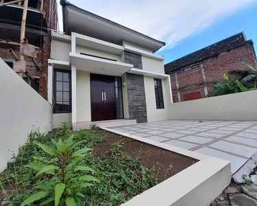 Rumah Baru Siap Huni Best and Low Price di Wanamukti Kota Semarang