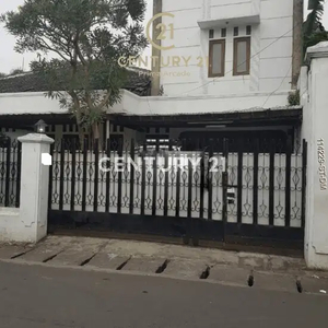 Rumah Hitung Tanah Lokasi Di Cipete Jakarta Selatan