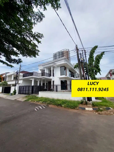 Rumah langsung Huni di Villa Bintaro Regency 12312BW