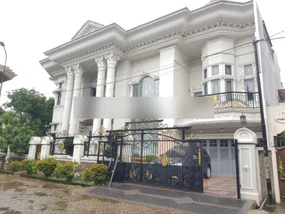 Rumah mewah Eramas 2000 Pulogebang Jakarta Timur.
