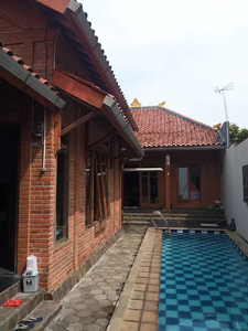 RUMAH MEWAH KLASIK BANTUL