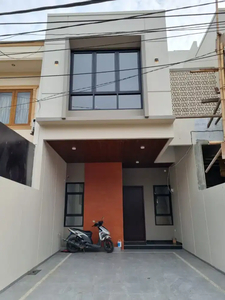 Rumah Modern Minimalis Akses Lebar Di Rawamangun Jakarta Timur