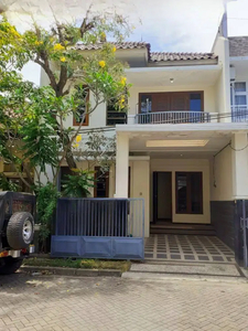 Rumah Puri Asri Dijual Murah Pakuwon City SIAP HUNI Furnished 2 Lantai