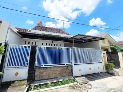 Rumah siap huni dalam cluster satpam di gedongan, Colomadu