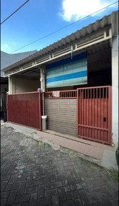 Rumah Siap Huni Di Dekat Raya Merr Surabaya