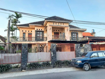 Rumah Umbulharjo Dekat Malioboro, Balaikota, Baciro, XT Square