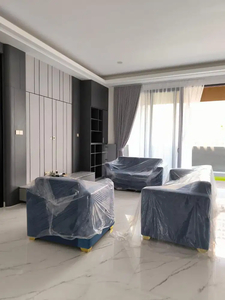 Sewa rumah mewah beserta furnished di candi golf